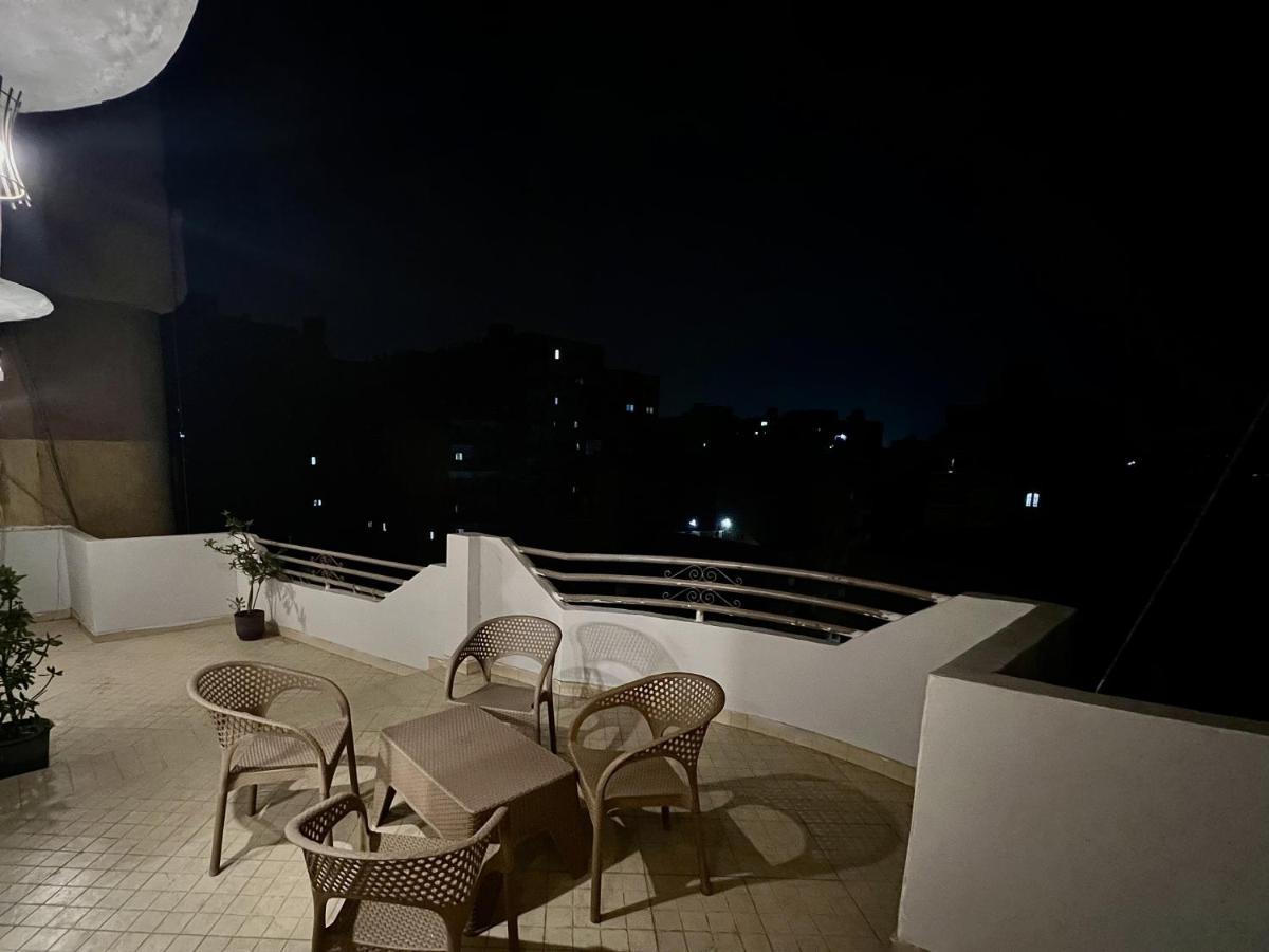 Near The Pyramids Inn Nazlet el-Sîsi 외부 사진